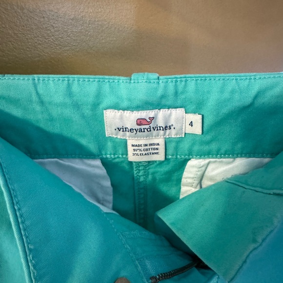 Vineyard Vines Teal Shorts Size - 4 - Picture 3 of 5